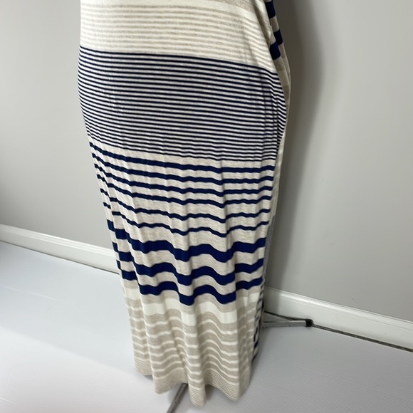 Gilli stretch maxi dress with keyhole cutout, - Picture 4 of 8